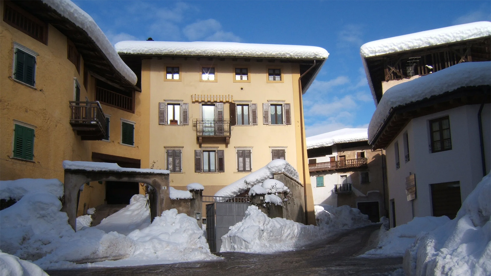 Casa Predaia in winter in Val di Non